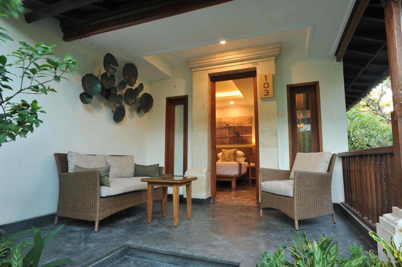 Puri Raja Hotel Legian Exterior foto