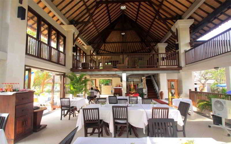 Puri Raja Hotel Legian Exterior foto